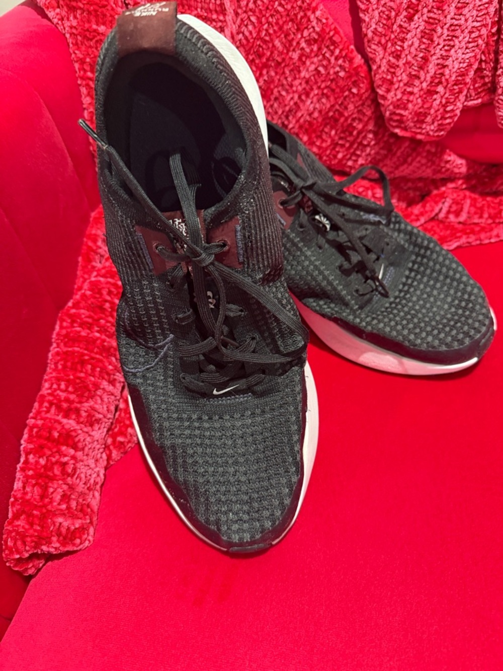 Nike Women’s Black Knit Lace-Up Running Sneakers